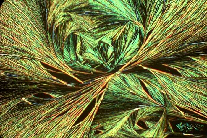 Barium platinocyanide